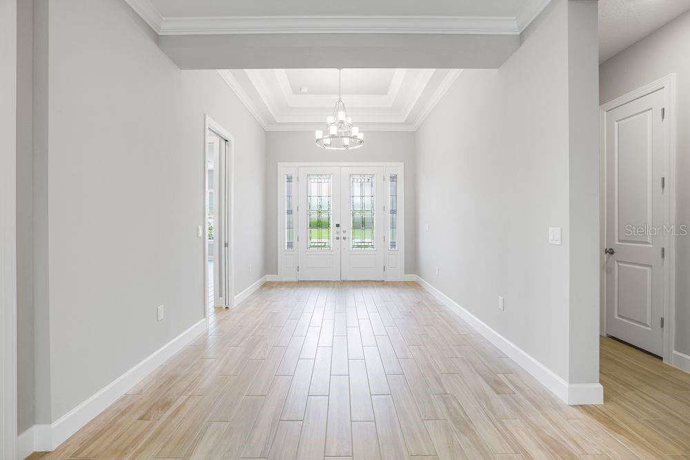 AZARIO ESPLANADE - Residential