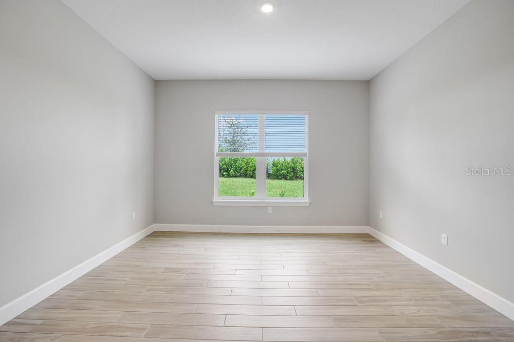 AZARIO ESPLANADE - Residential