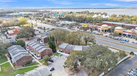 A home in WINTER HAVEN