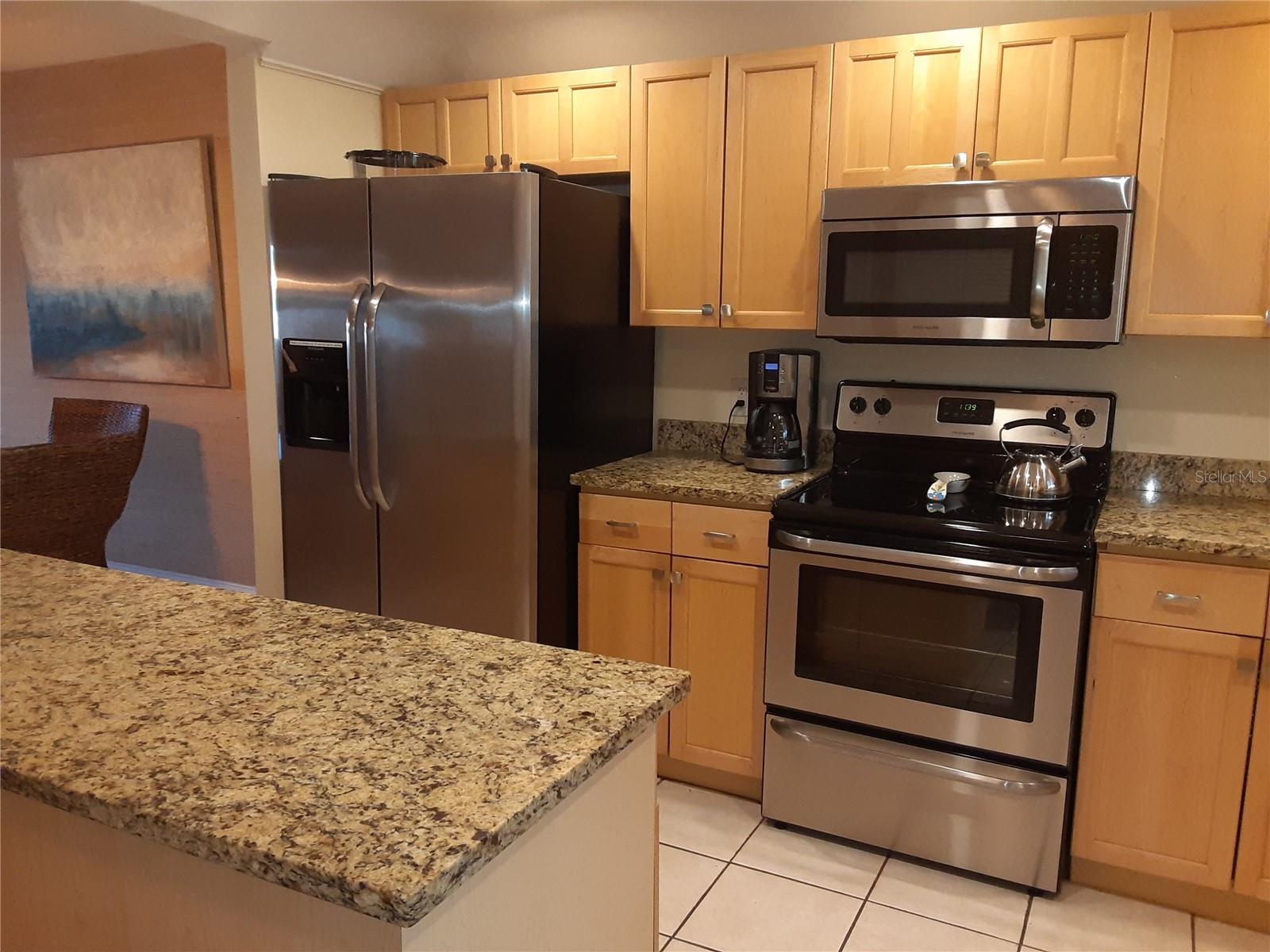 LIDO SHORES - Residential Lease