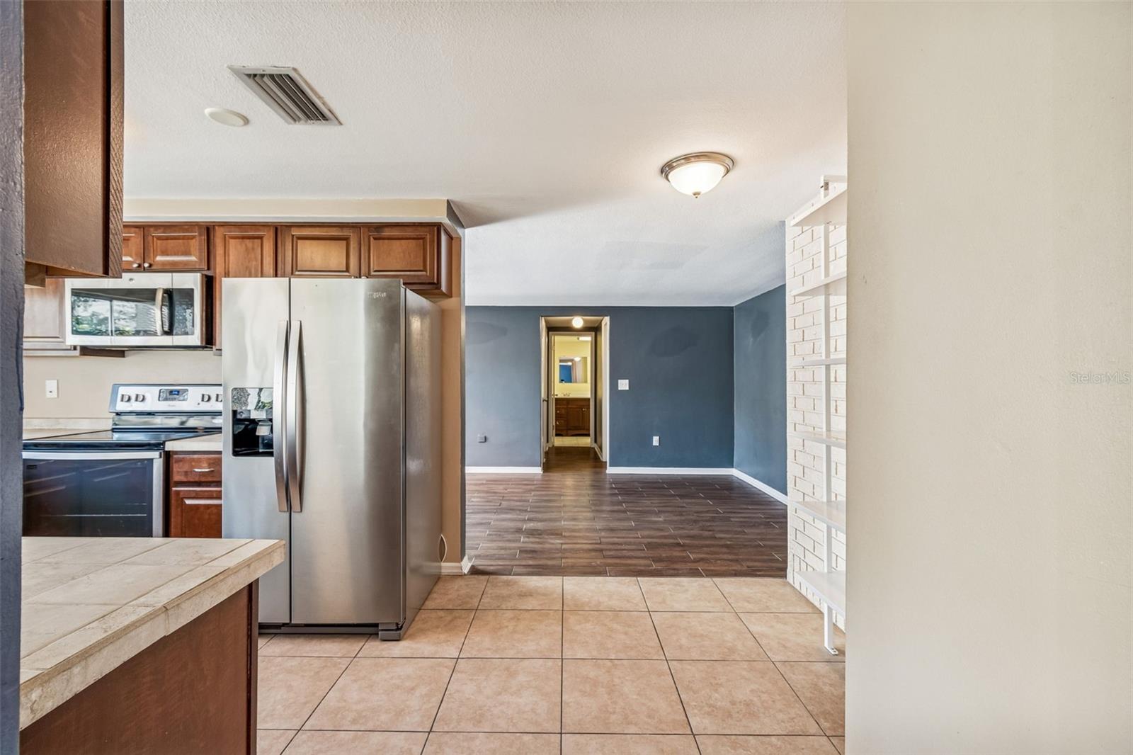 BEACON WOODS VILLAGE - Residential