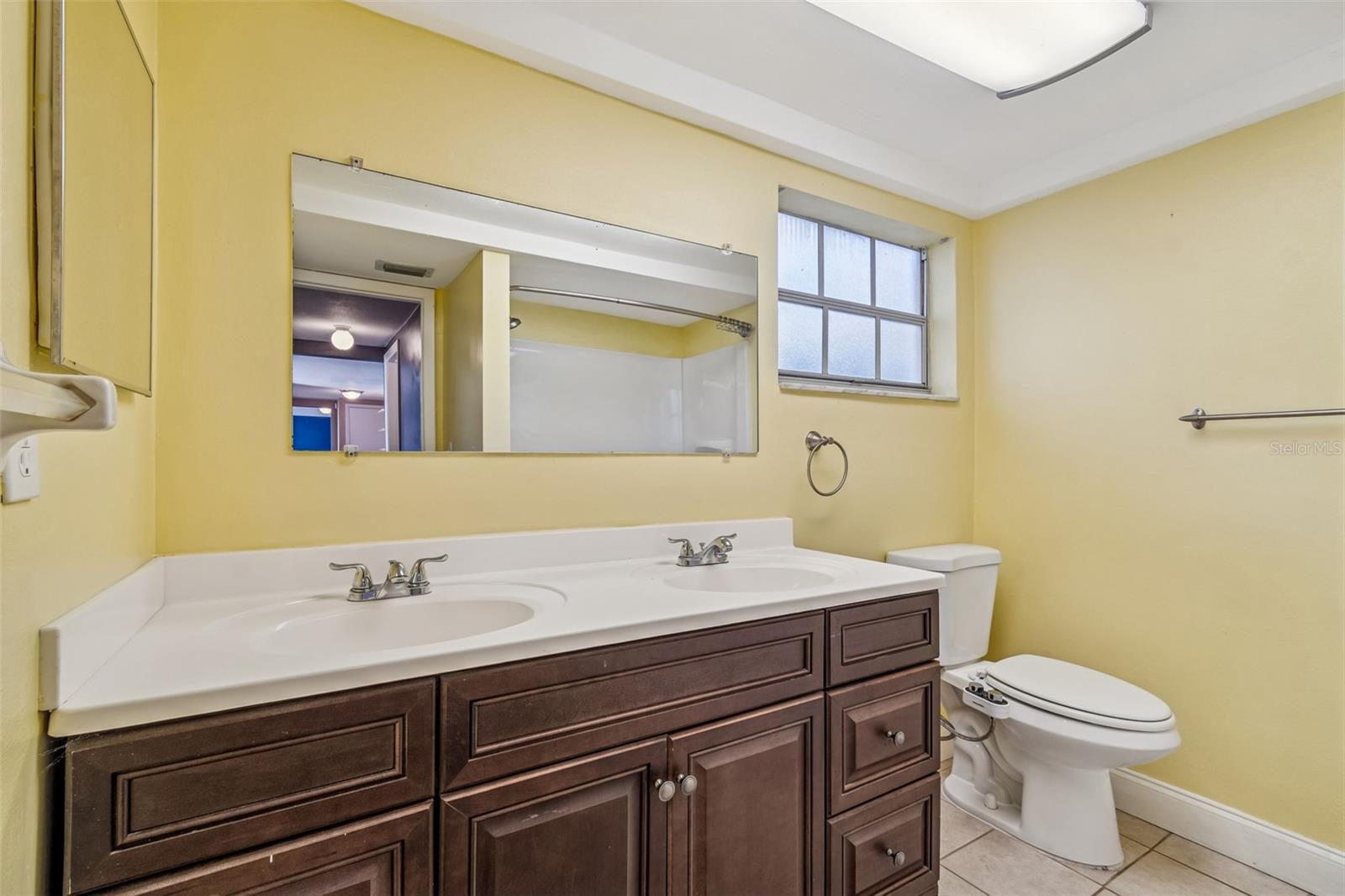 BEACON WOODS VILLAGE - Residential