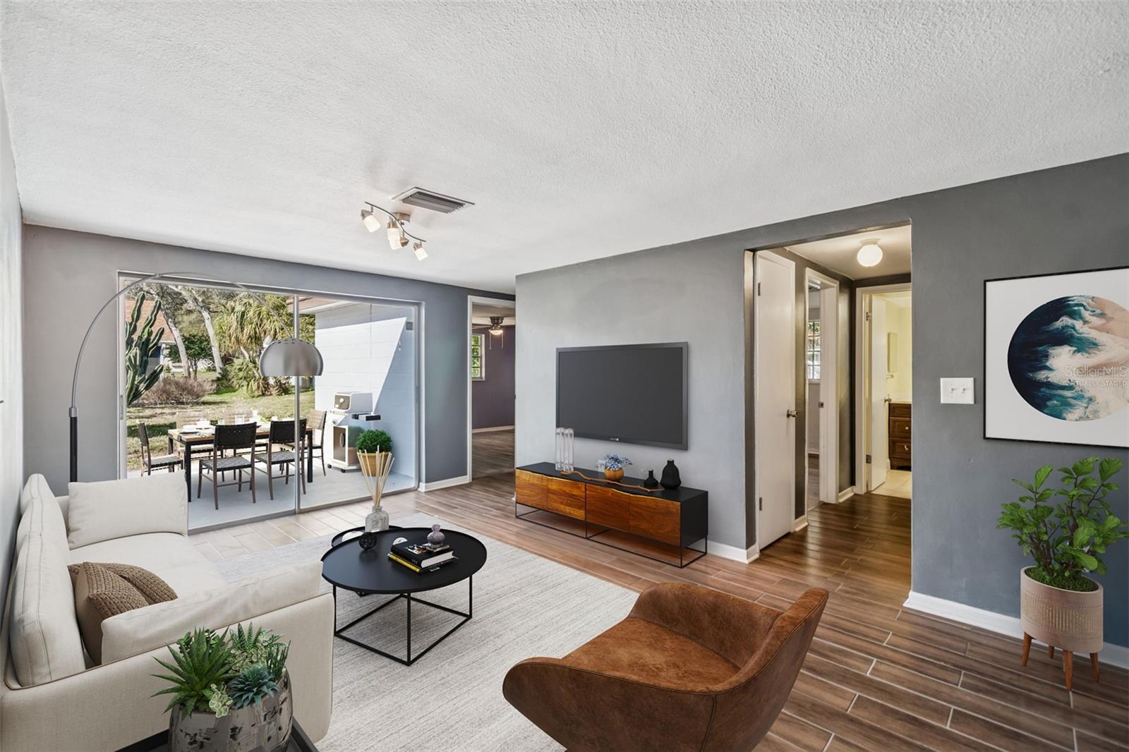 BEACON WOODS VILLAGE - Residential