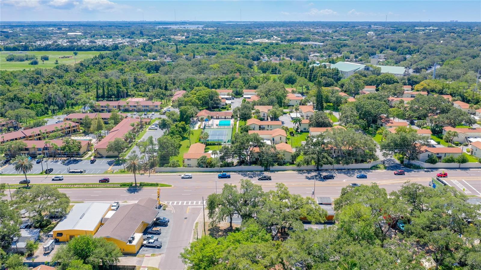 ROOSEVELT GROVES - Commercial Lease