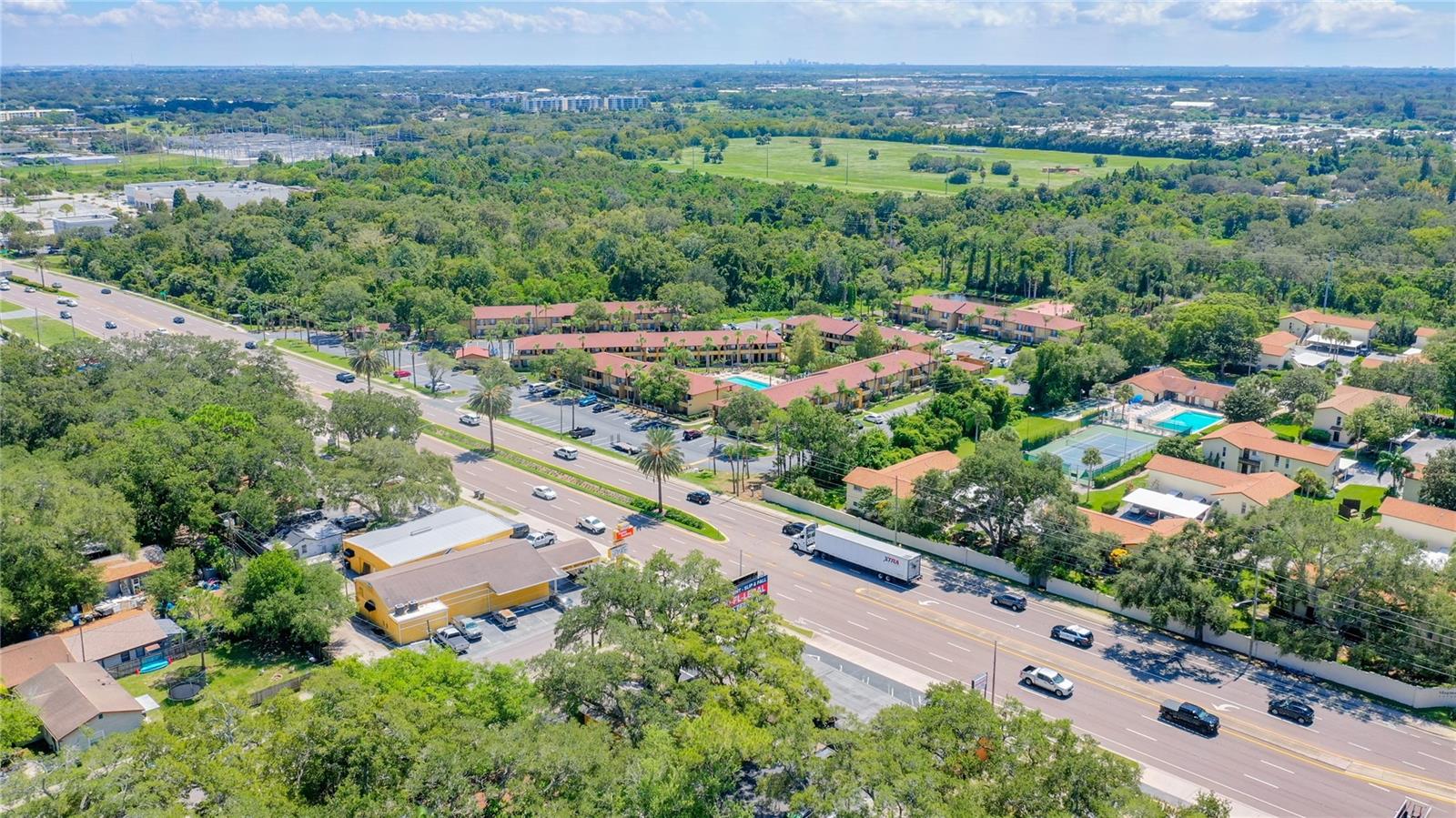 ROOSEVELT GROVES - Commercial Lease