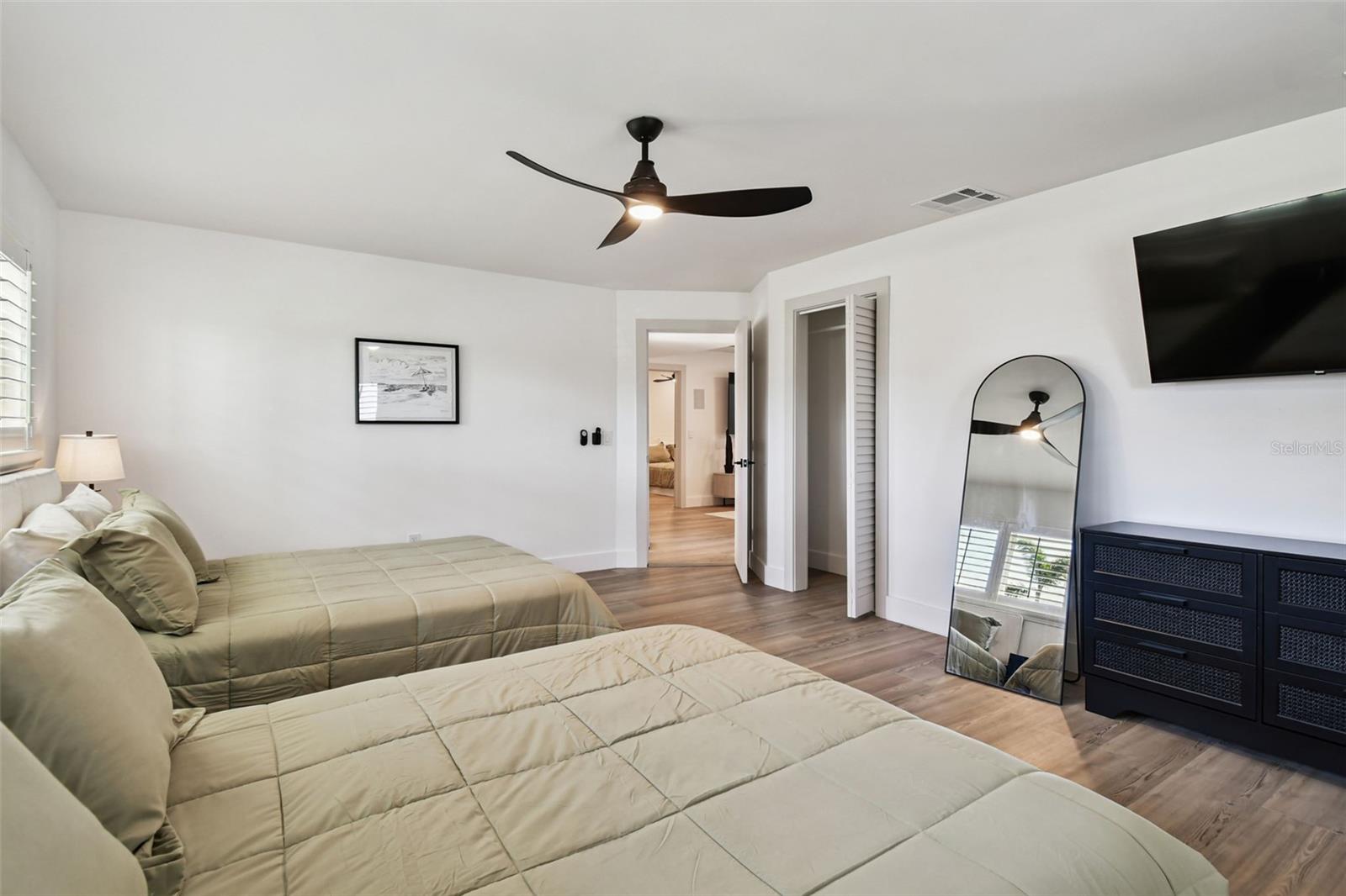 ISLAND ESTATES OF CLEARWATER UNIT 6-B - Residential