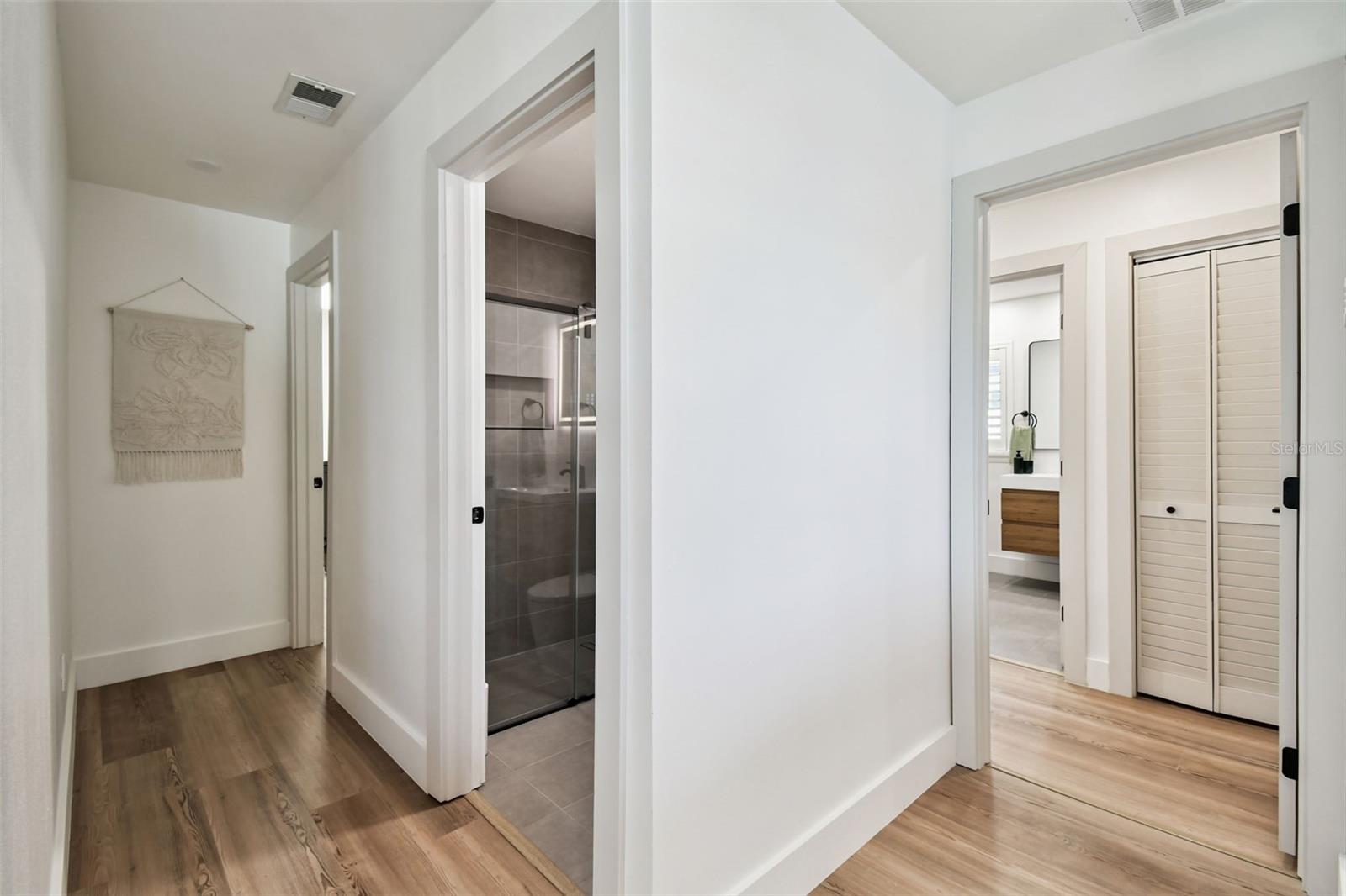 ISLAND ESTATES OF CLEARWATER UNIT 6-B - Residential