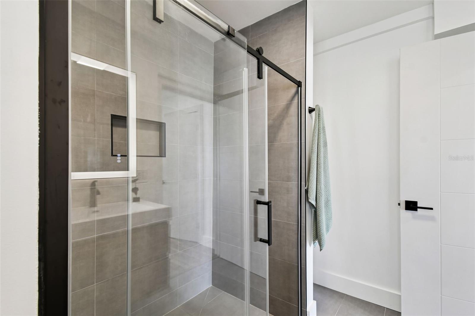 ISLAND ESTATES OF CLEARWATER UNIT 6-B - Residential