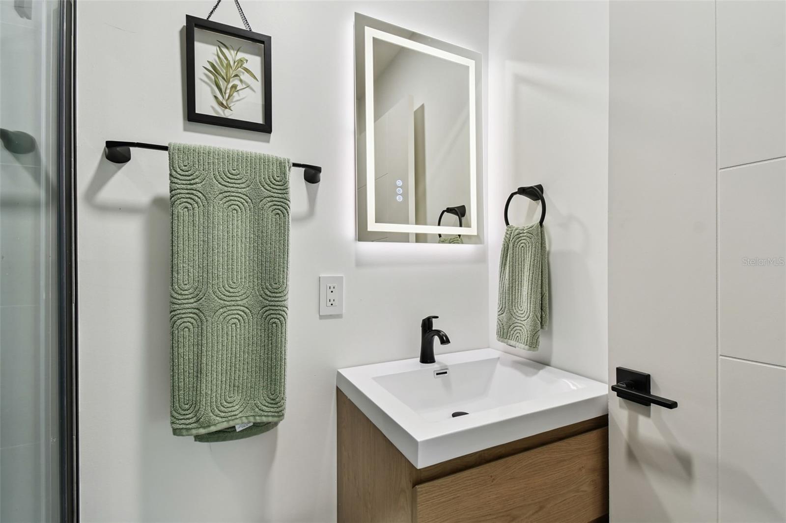 ISLAND ESTATES OF CLEARWATER UNIT 6-B - Residential