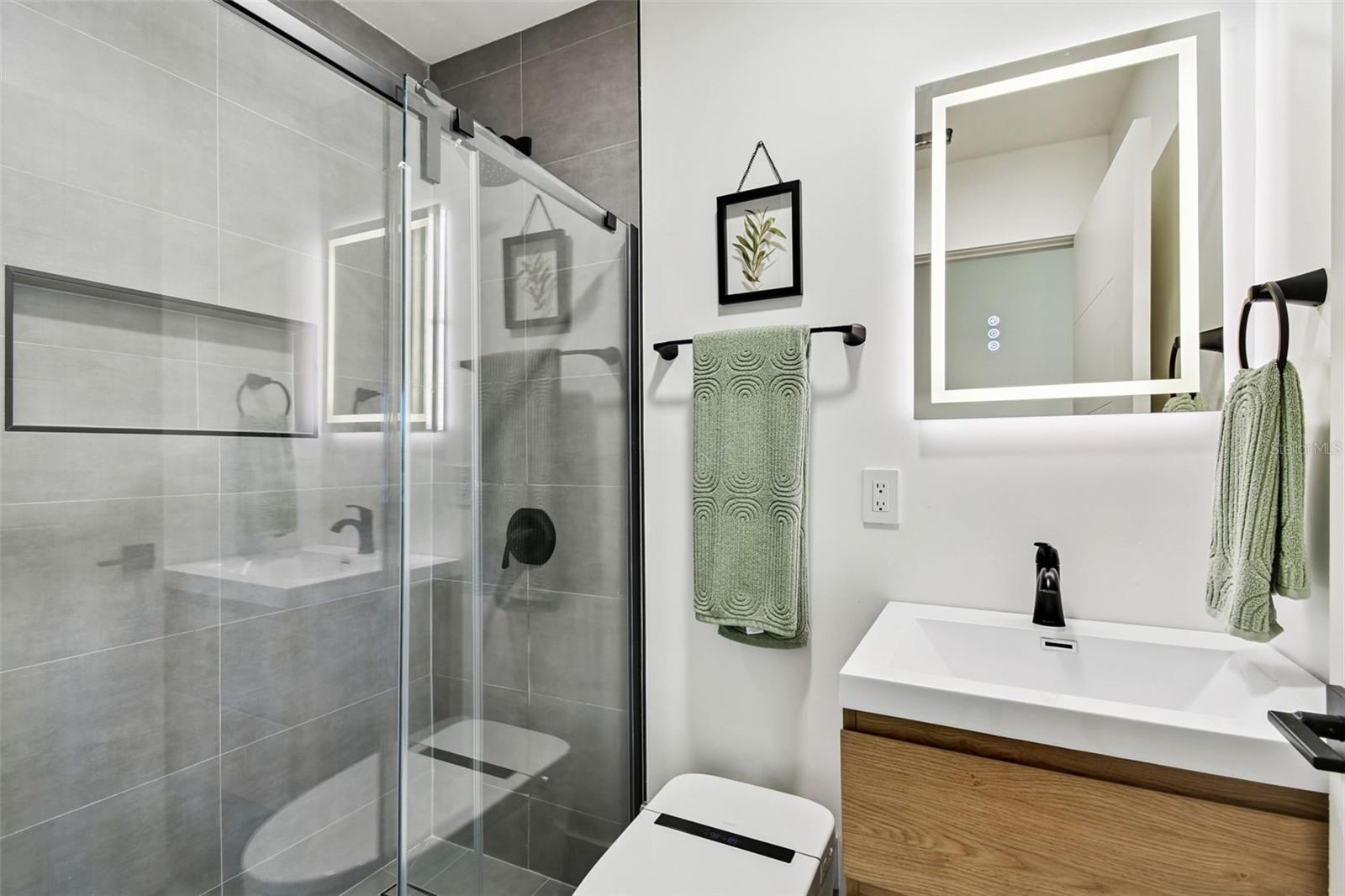 ISLAND ESTATES OF CLEARWATER UNIT 6-B - Residential