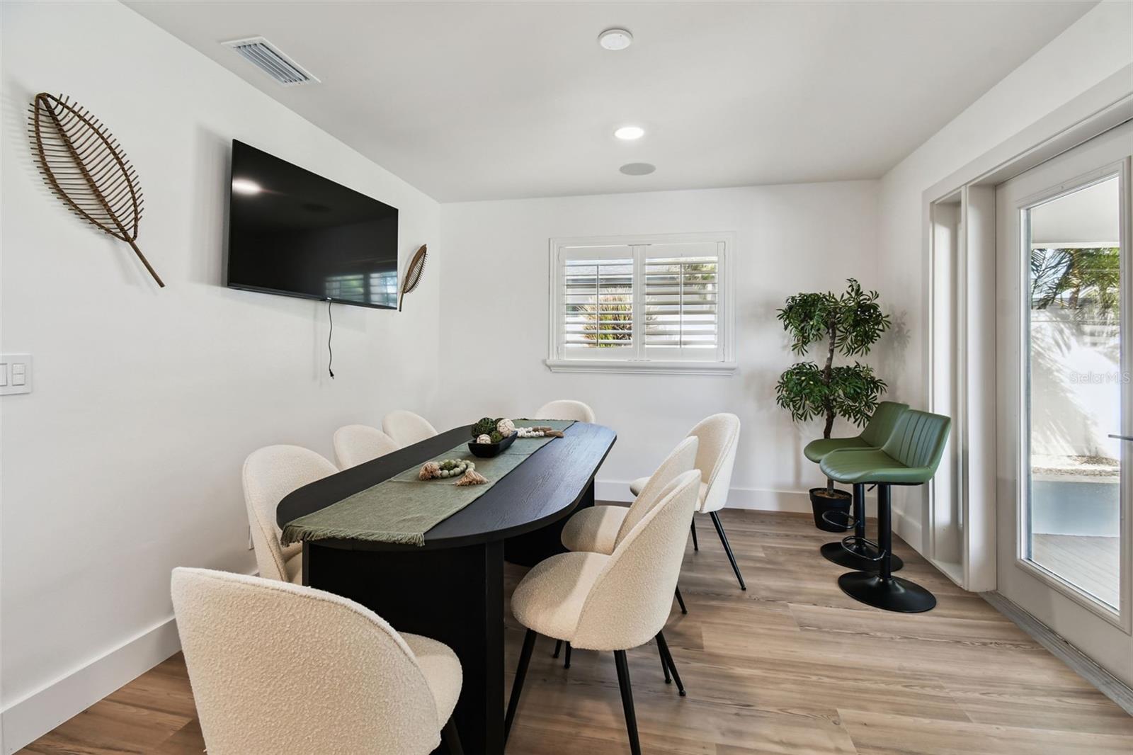 ISLAND ESTATES OF CLEARWATER UNIT 6-B - Residential