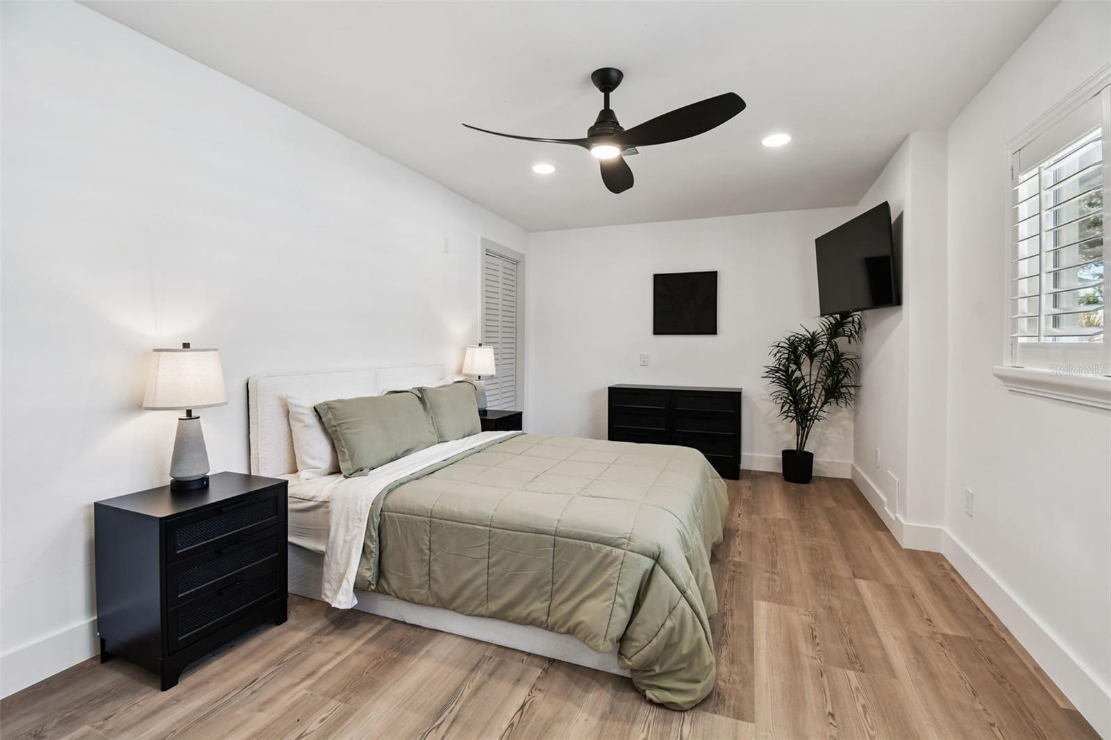 ISLAND ESTATES OF CLEARWATER UNIT 6-B - Residential