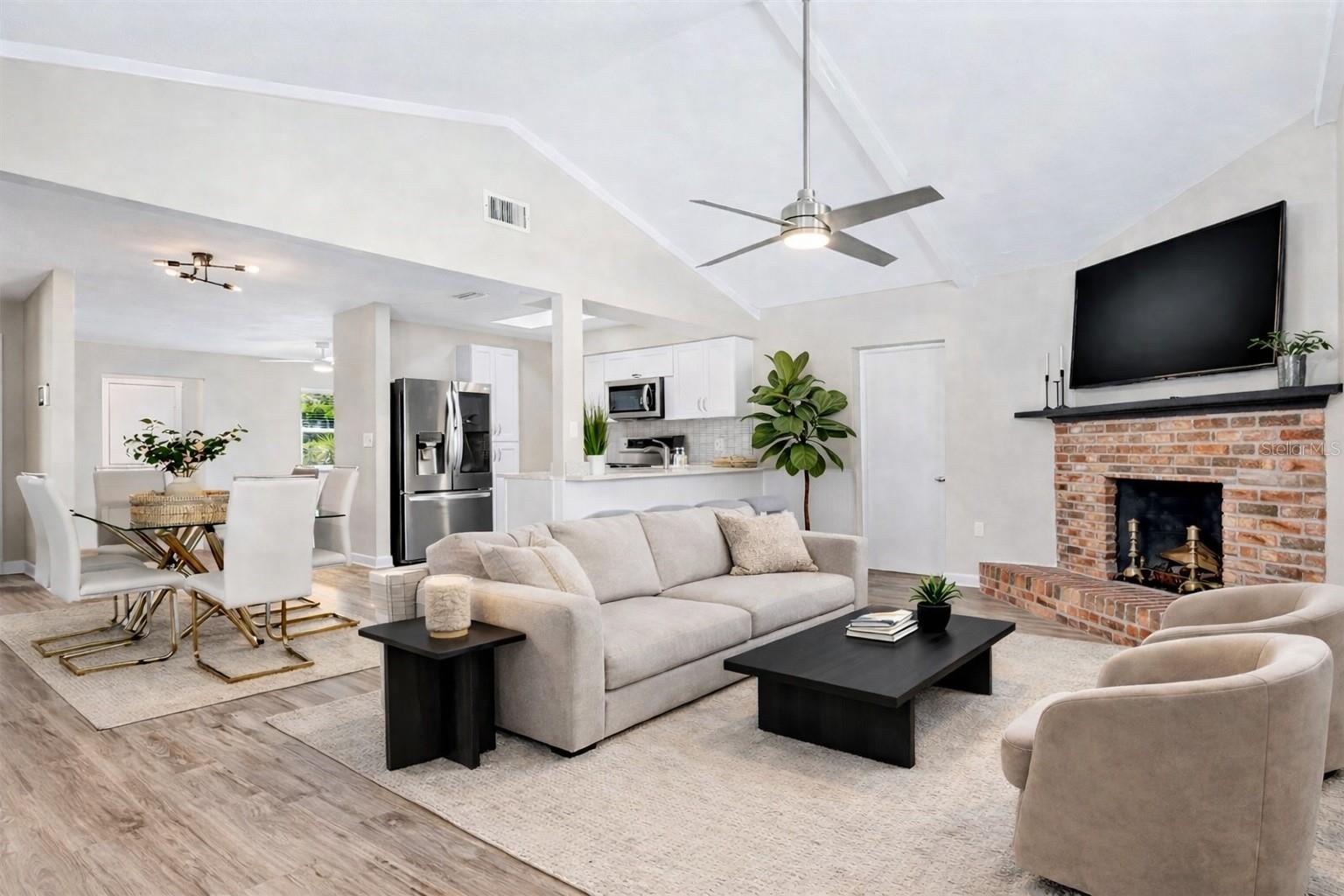 LAKEWOOD ESTATES SEC E - Residential