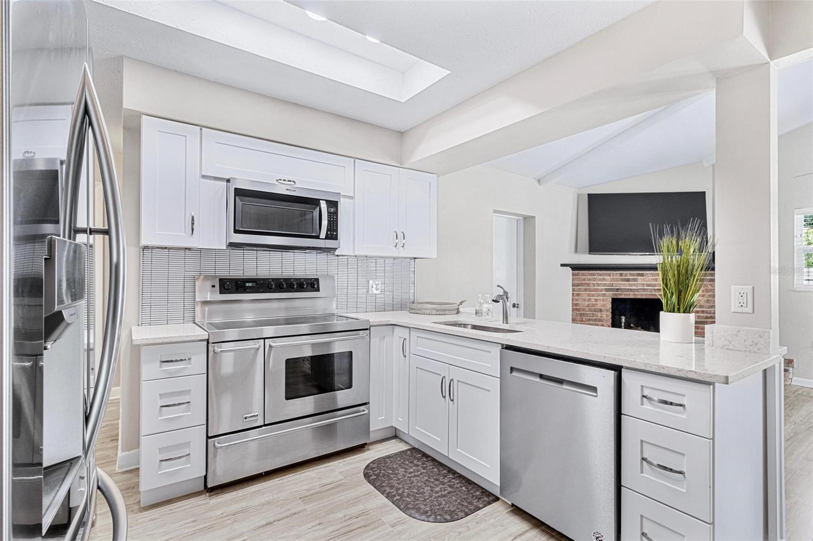 LAKEWOOD ESTATES SEC E - Residential