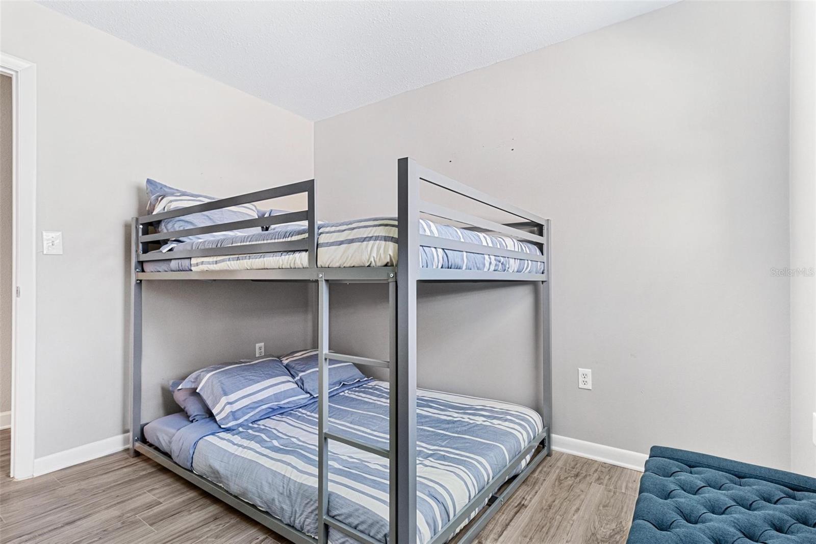 LAKEWOOD ESTATES SEC E - Residential