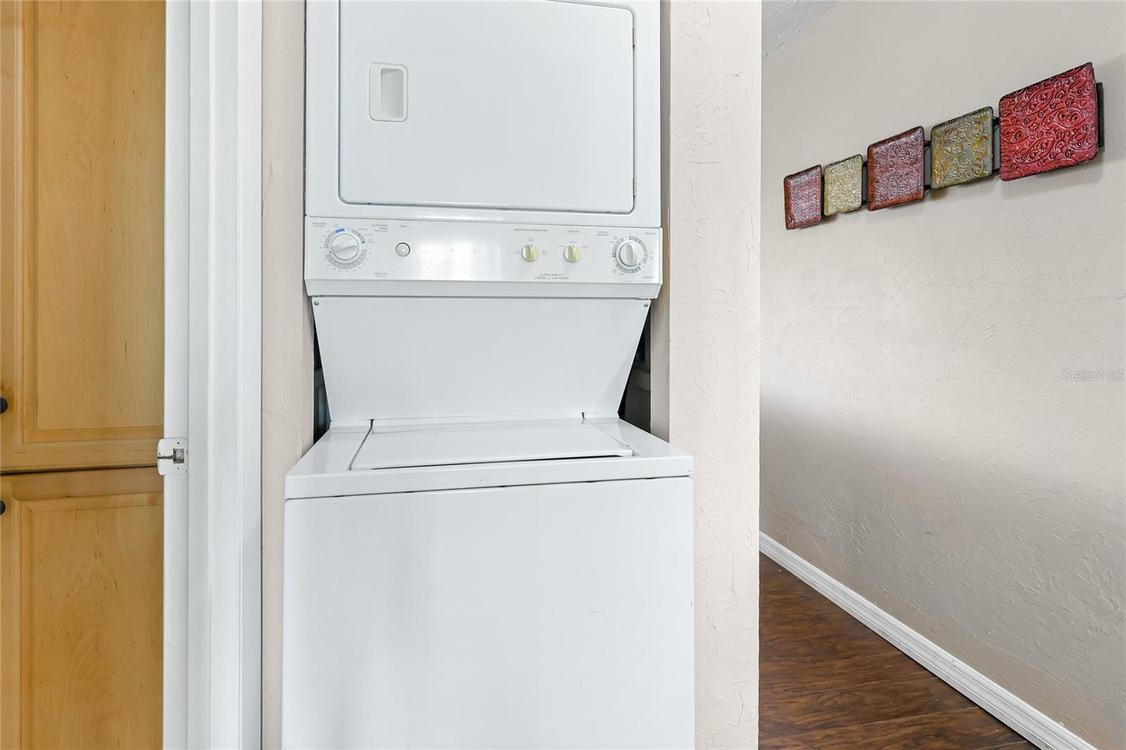 TOWN N COUNTRY - Residential