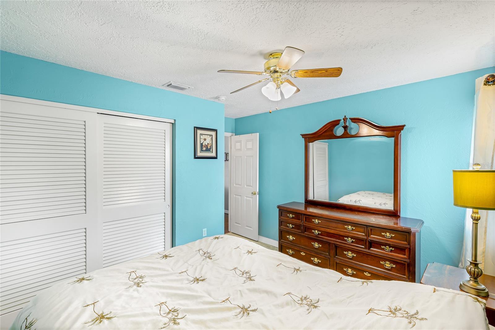 TOWN N COUNTRY - Residential