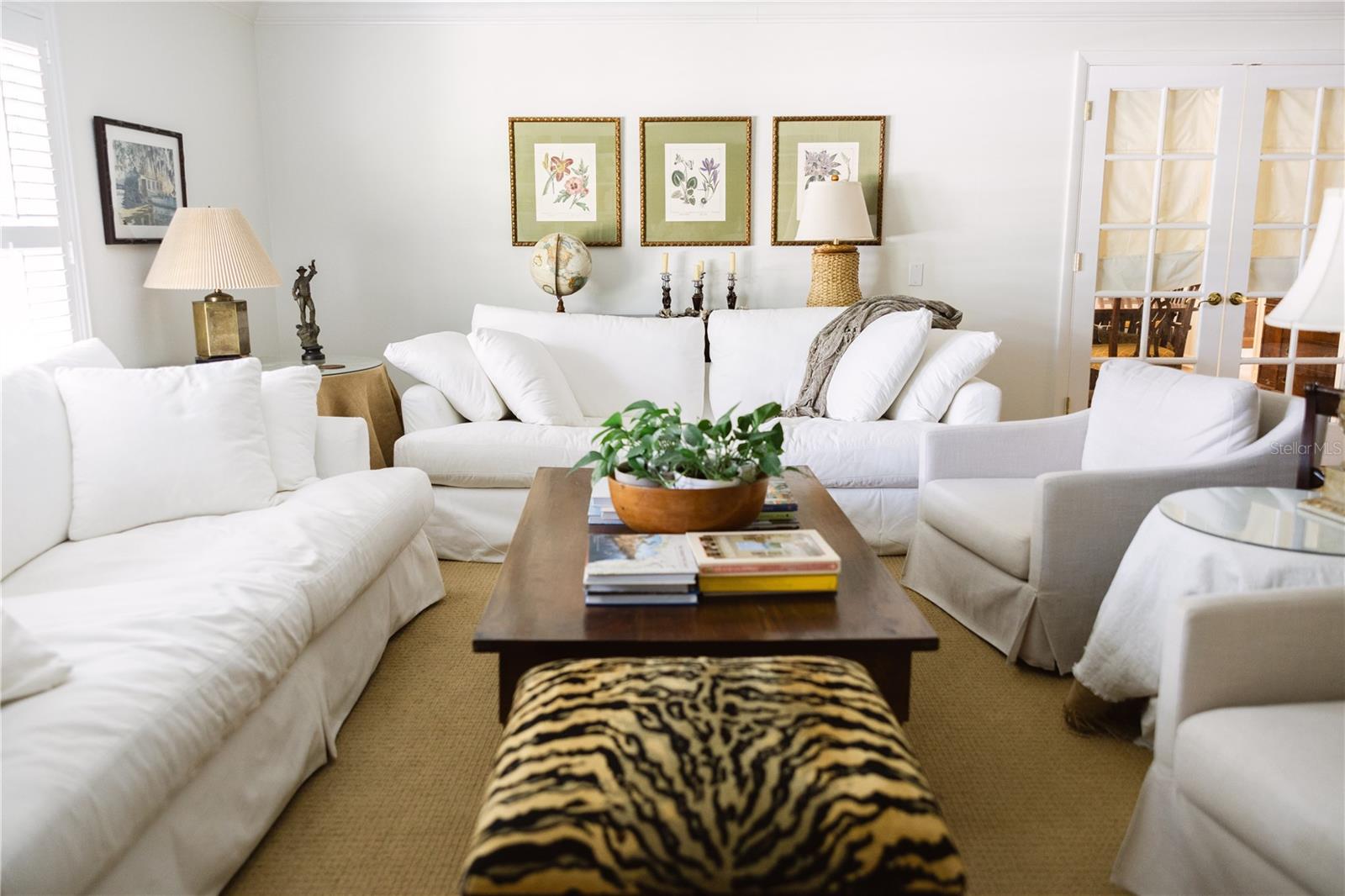PARK GROVE - Residential