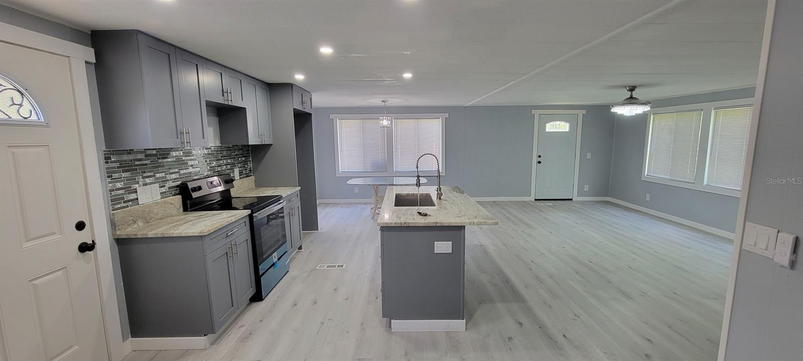 PARKWOOD ACRES - Residential