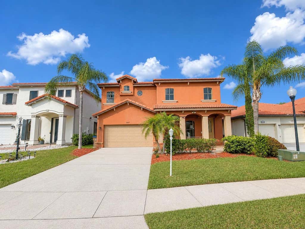 Photo of 2807 Via Largo Court, Kissimmee, FL 34744 (MLS # S5152573)