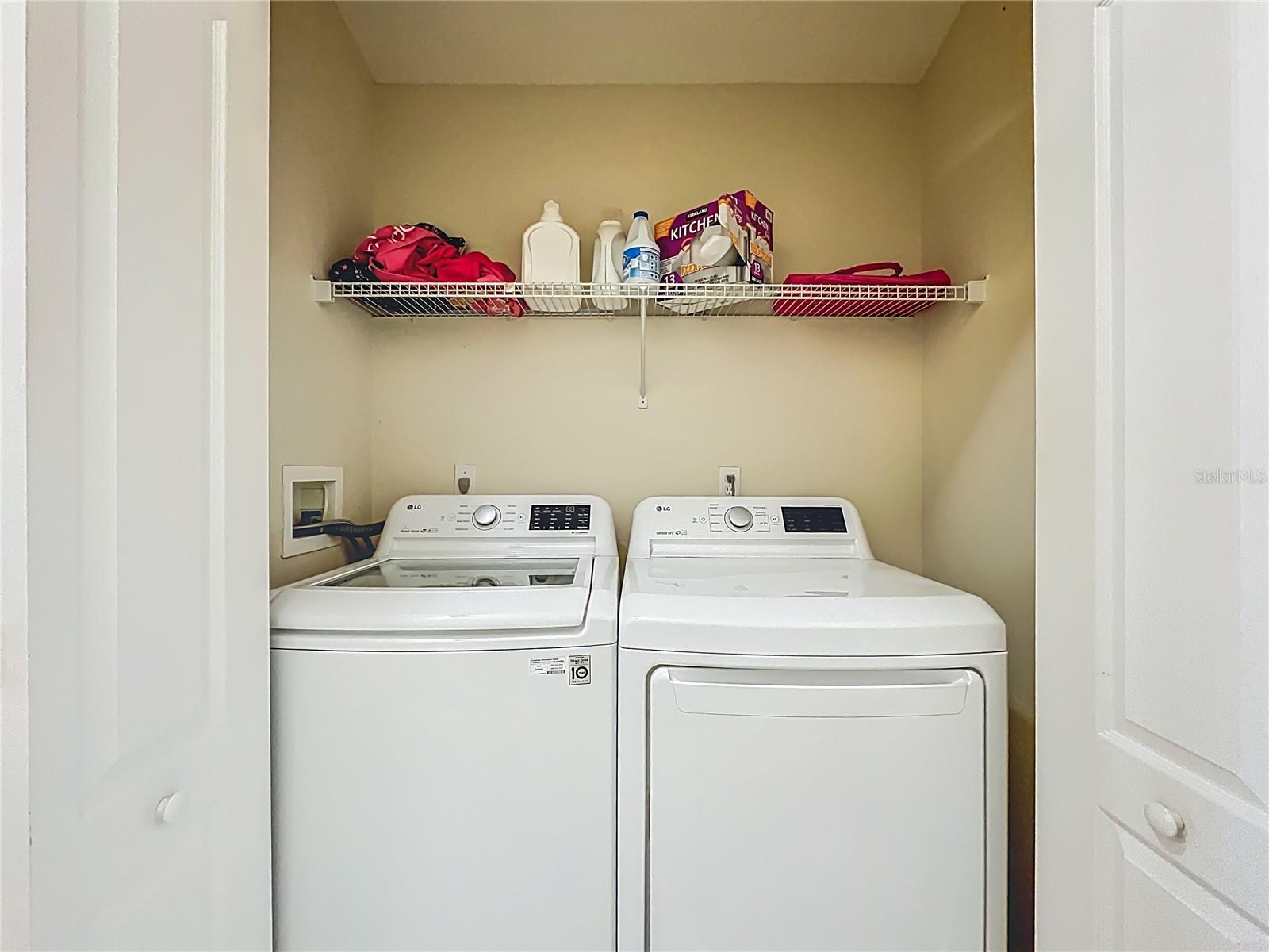 WESTON HILLS SUB - Residential