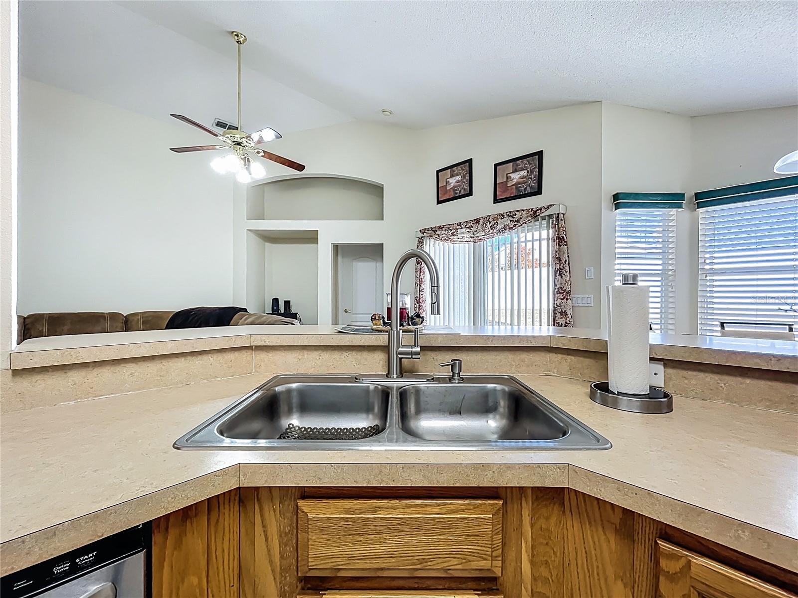 WESTON HILLS SUB - Residential