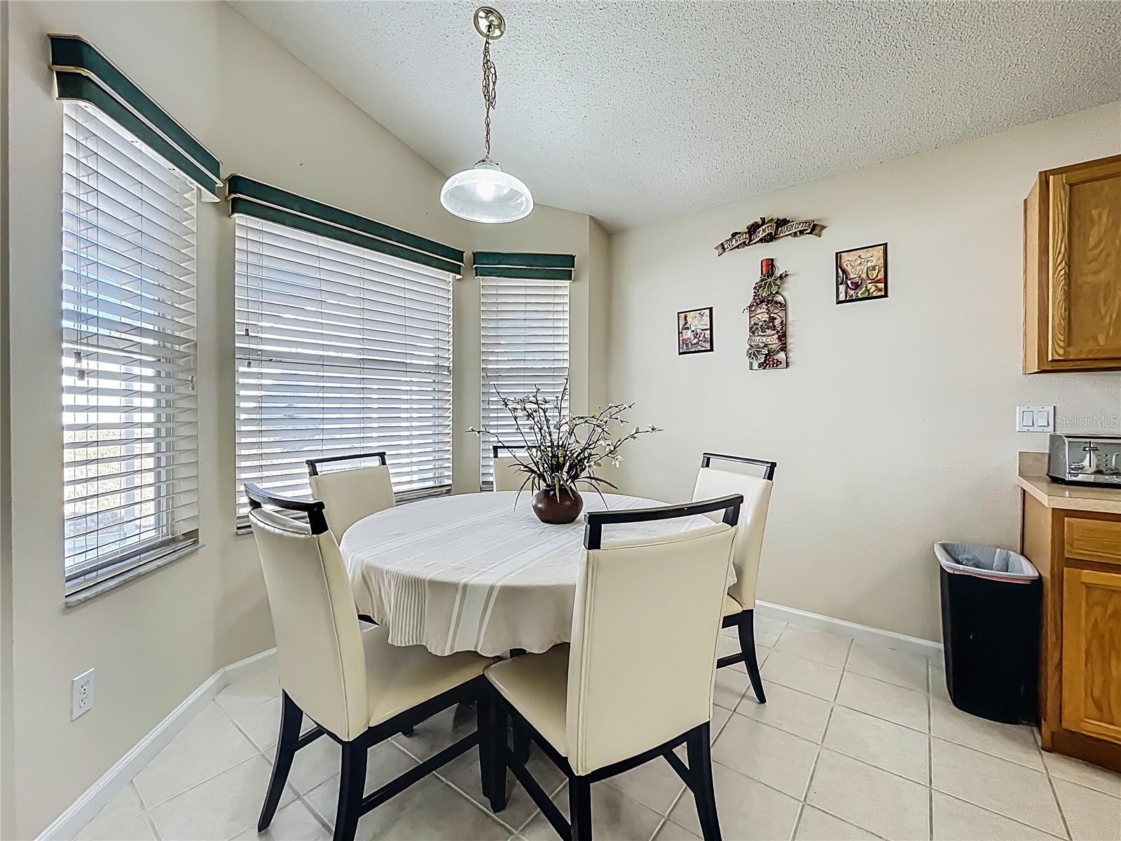 WESTON HILLS SUB - Residential