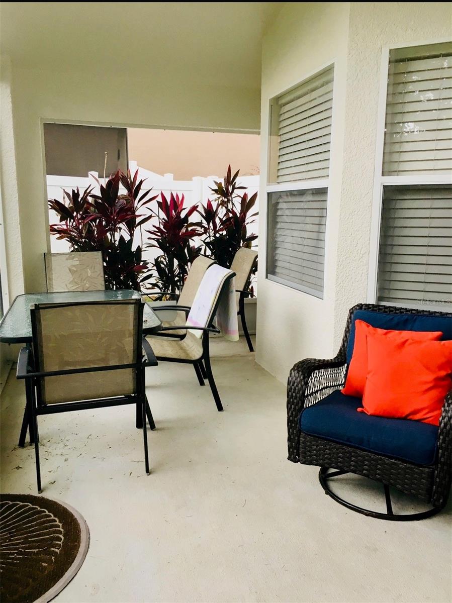 WESTON HILLS SUB - Residential