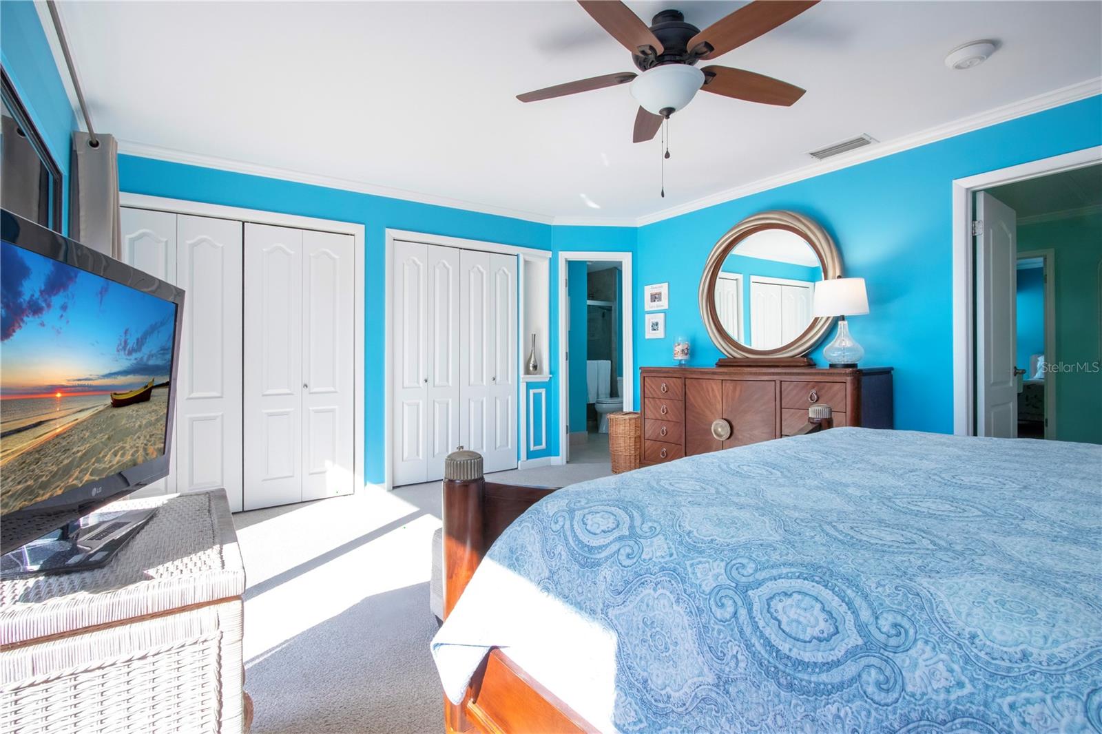 MIDNIGHT COVE II - Residential