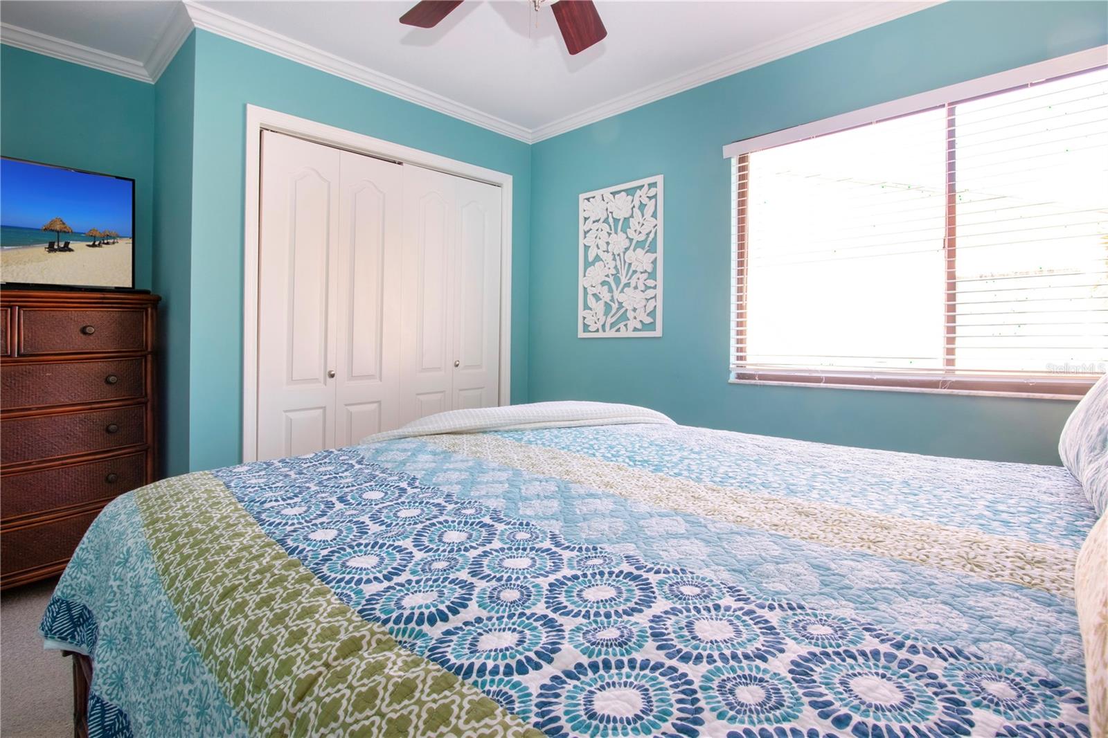 MIDNIGHT COVE II - Residential