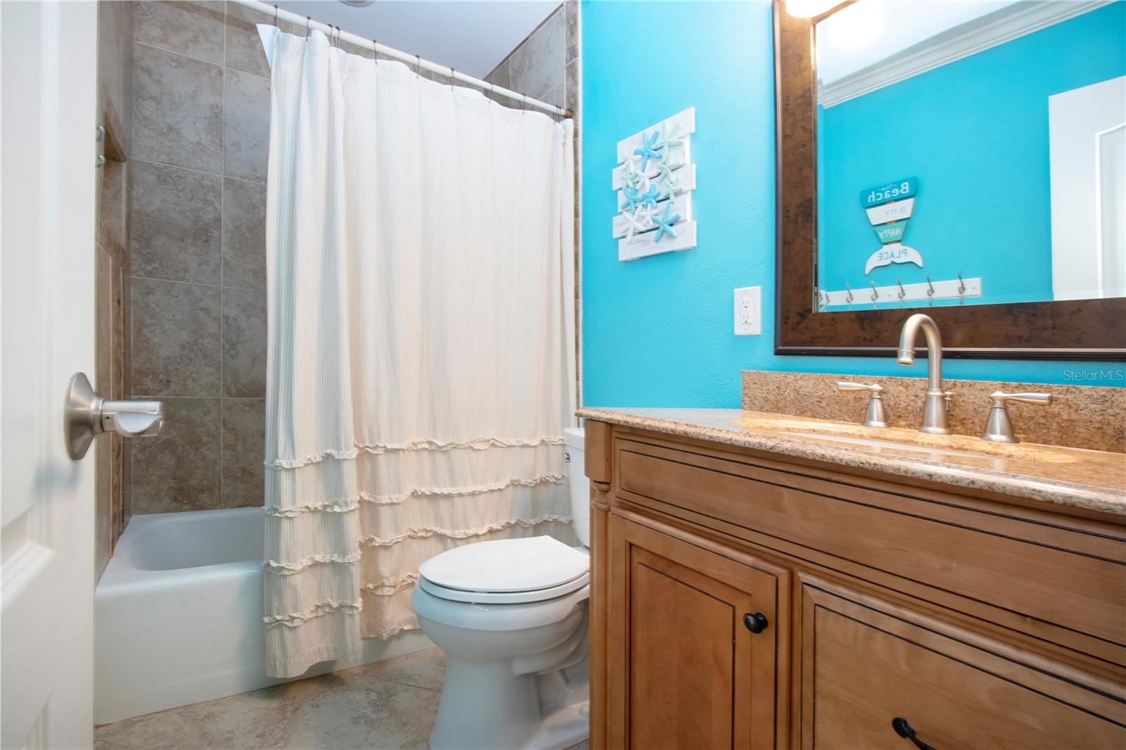 MIDNIGHT COVE II - Residential