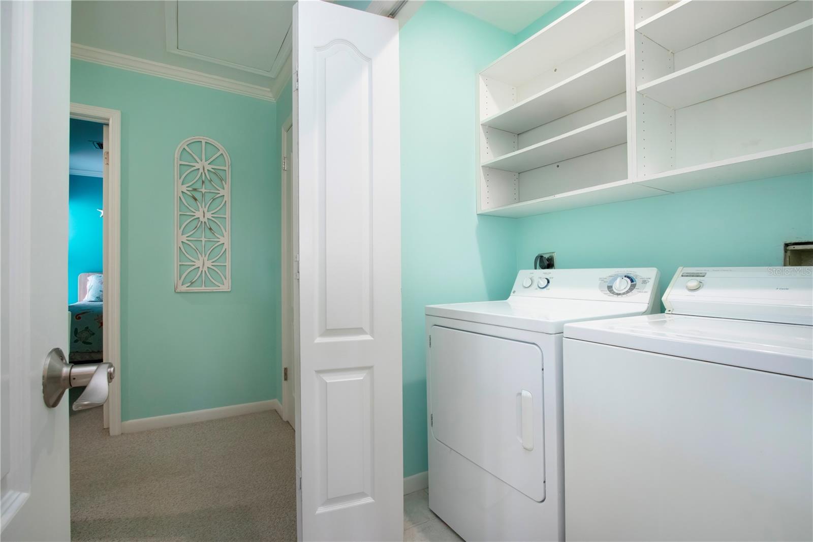 MIDNIGHT COVE II - Residential