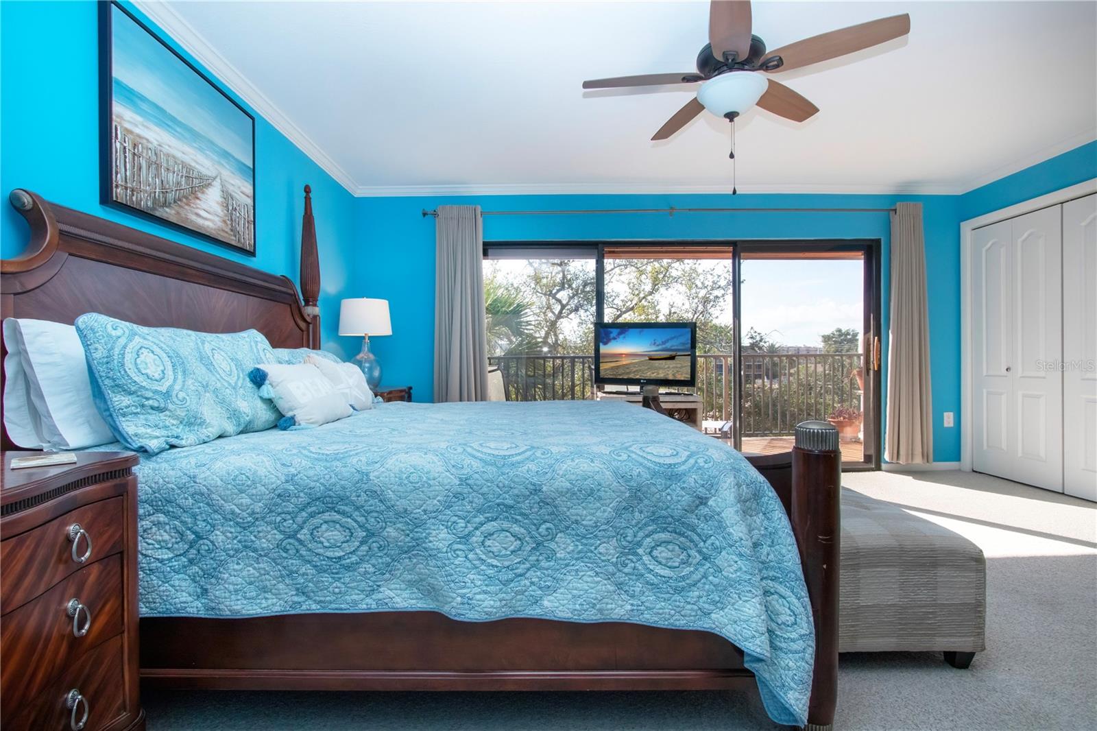 MIDNIGHT COVE II - Residential