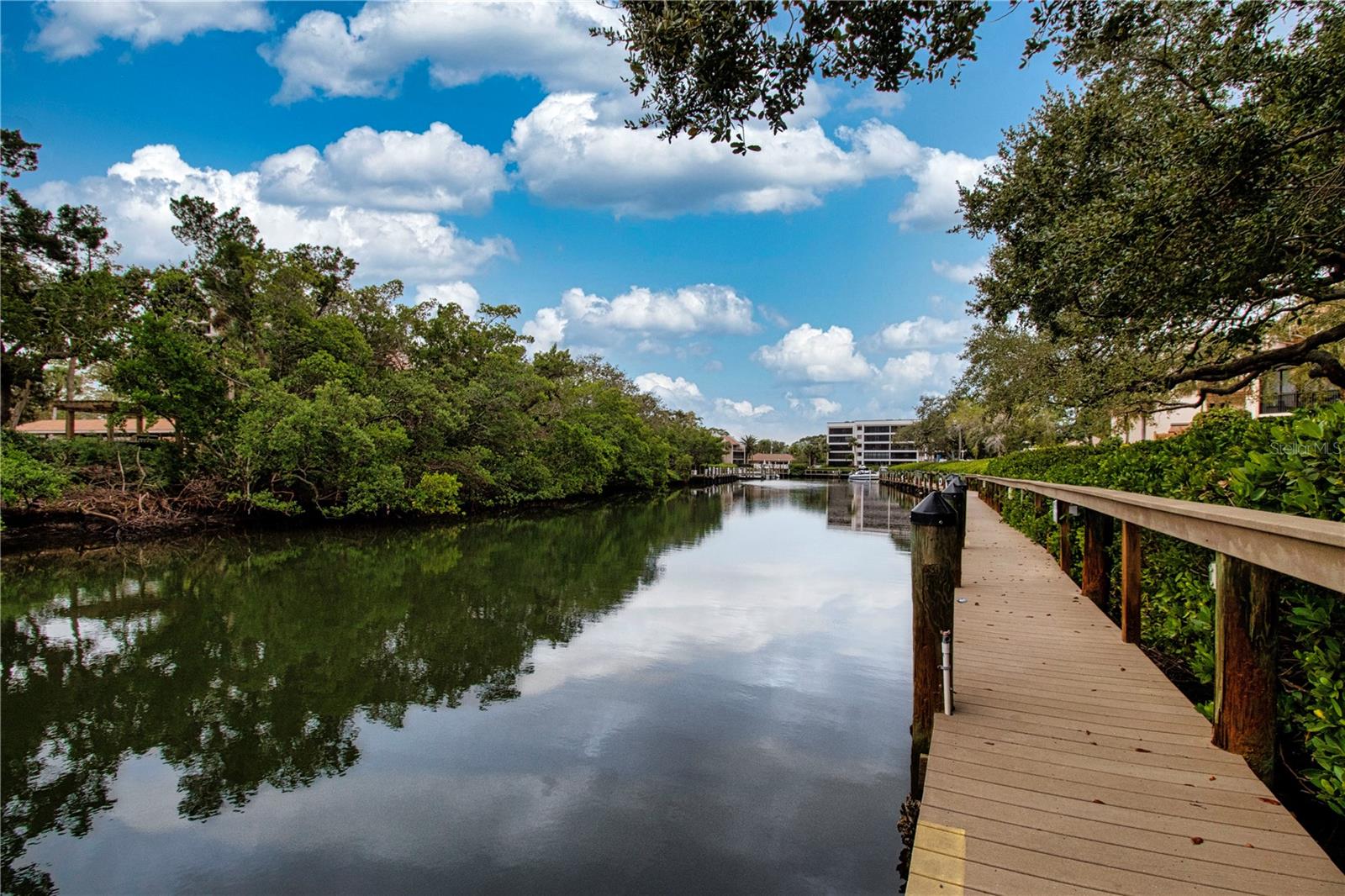 MIDNIGHT COVE II - Residential