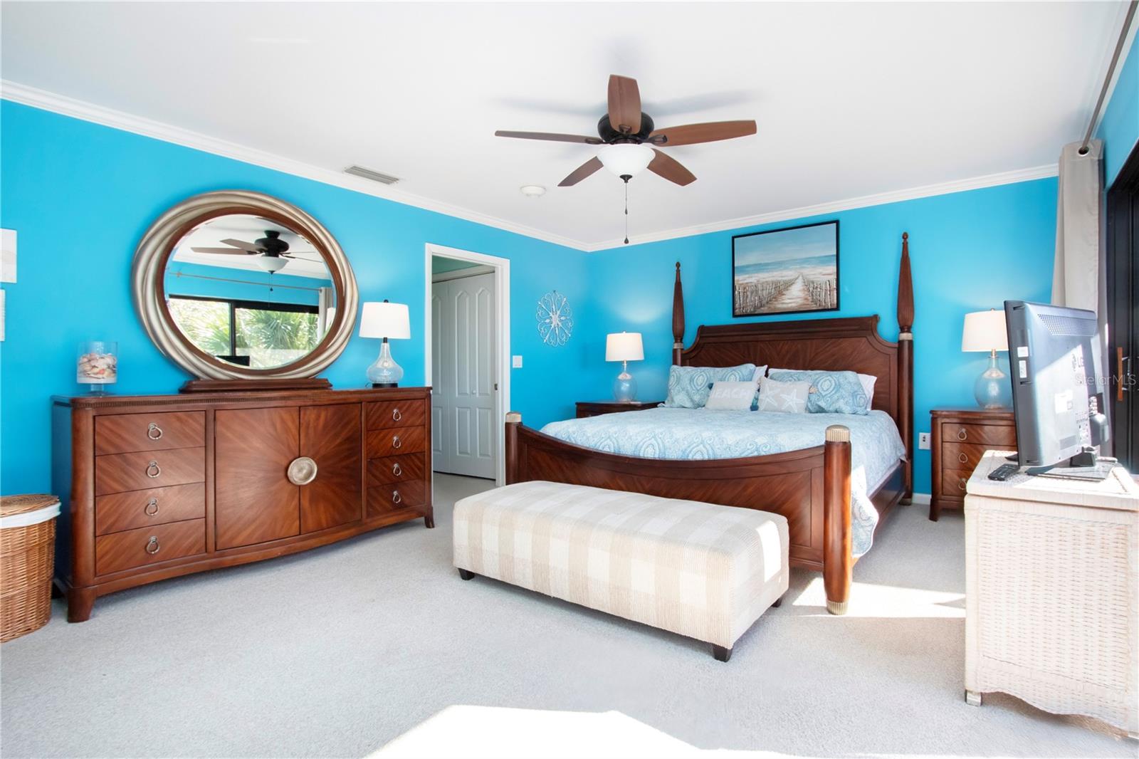 MIDNIGHT COVE II - Residential