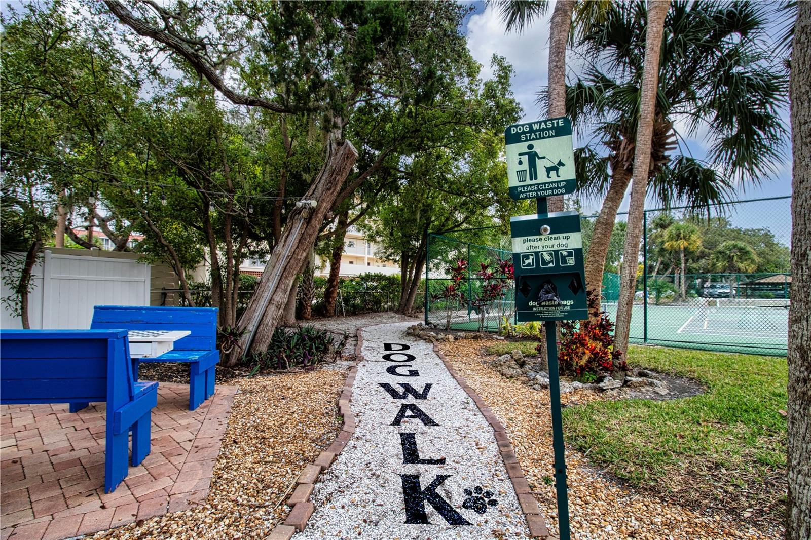 MIDNIGHT COVE II - Residential