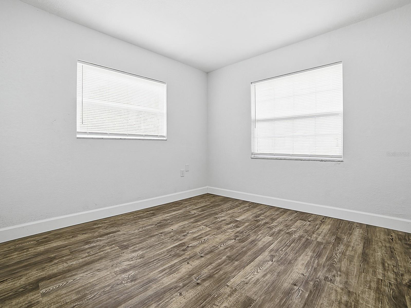 CITRUS SPGS UNIT 04 - Residential