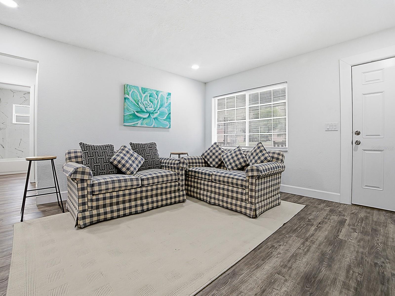 9074 N GOLFVIEW DRIVE