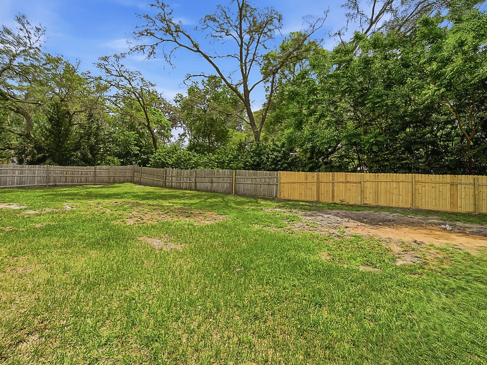 CITRUS SPGS UNIT 04 - Residential