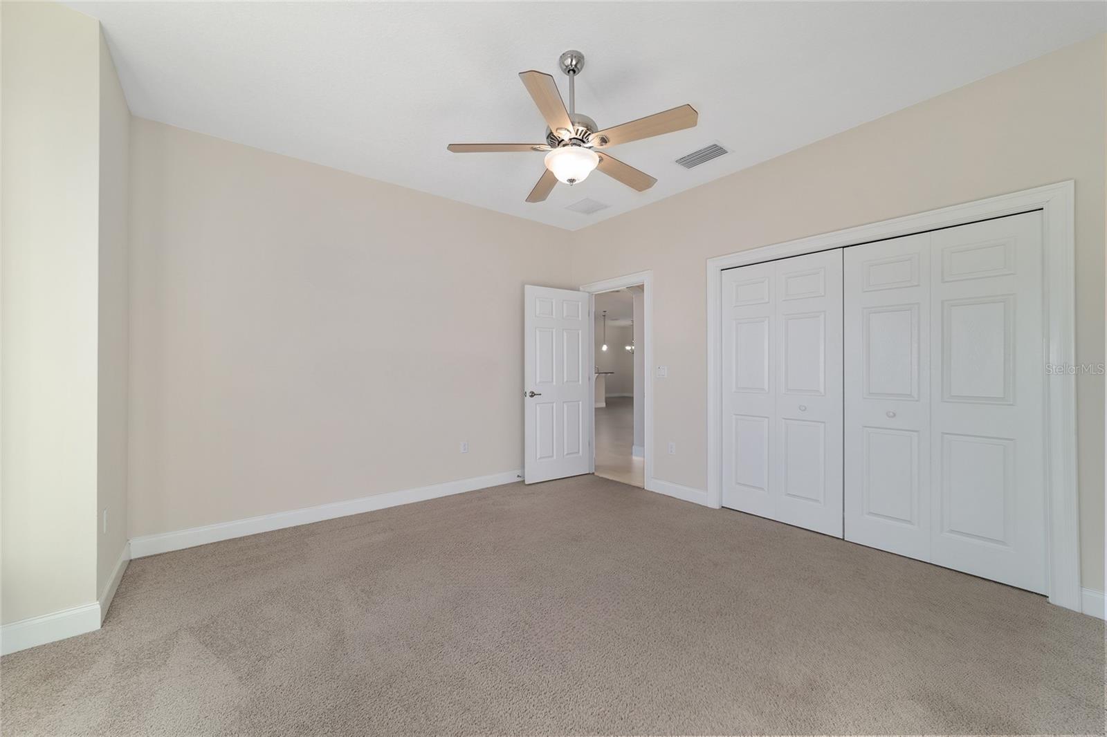 ROLLING RANCHETTES - Residential