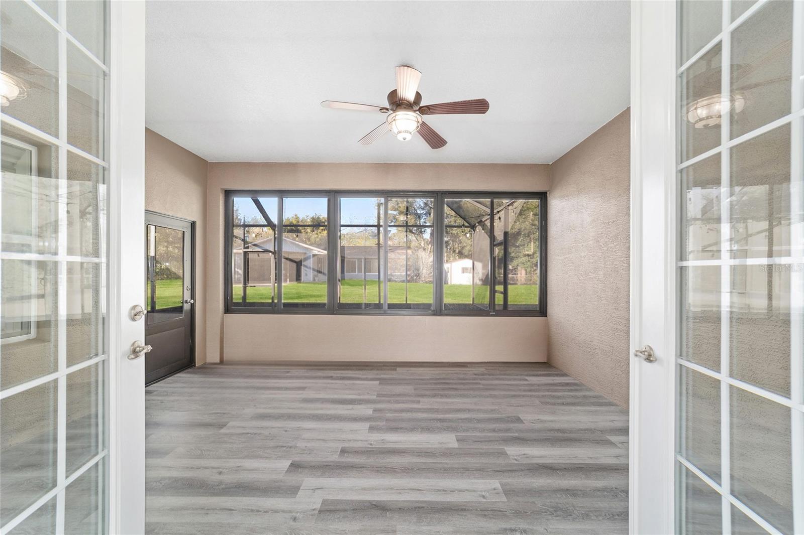 ROLLING RANCHETTES - Residential