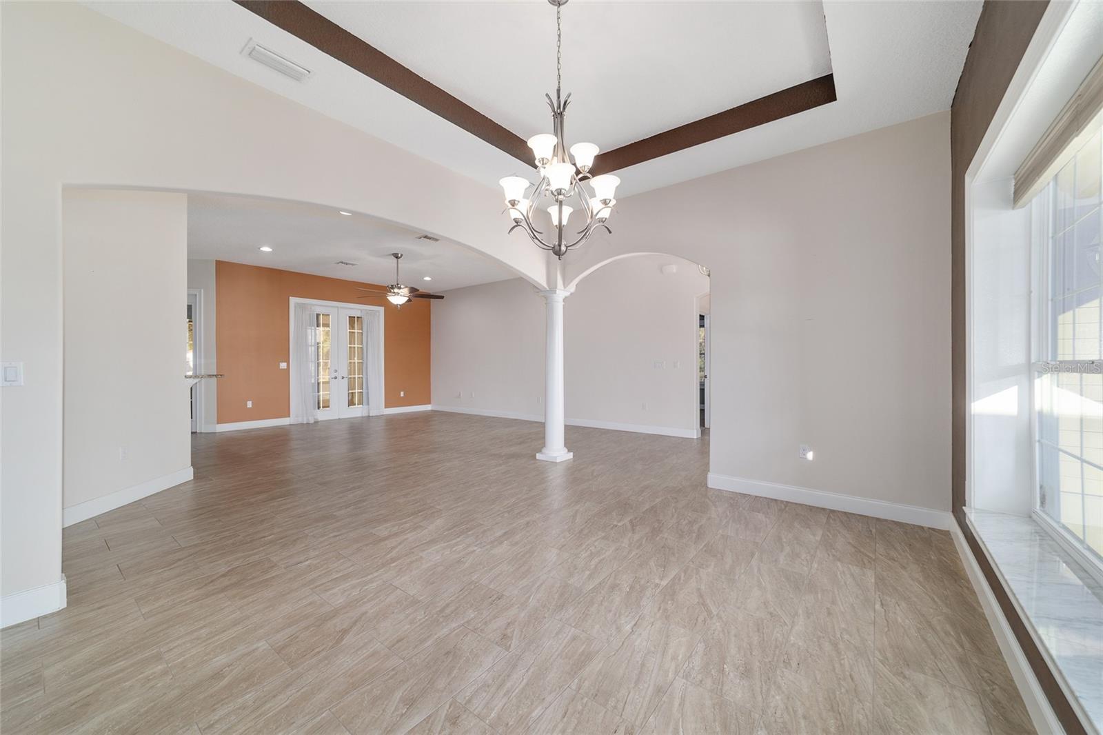 ROLLING RANCHETTES - Residential