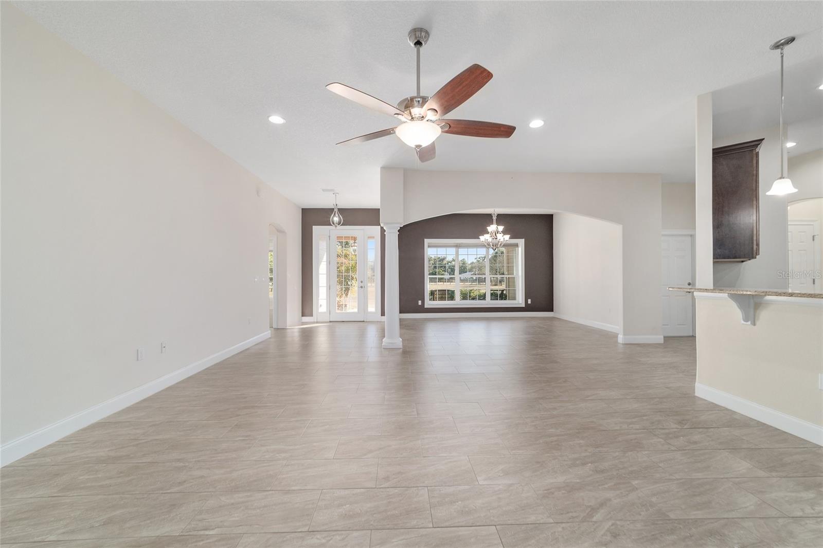 ROLLING RANCHETTES - Residential