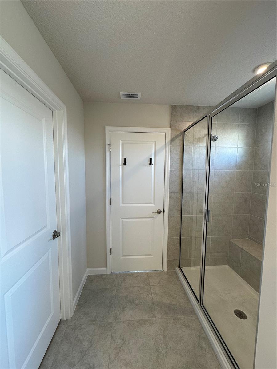 PARK VIEW PRESERVE PH 1 - Residential Lease