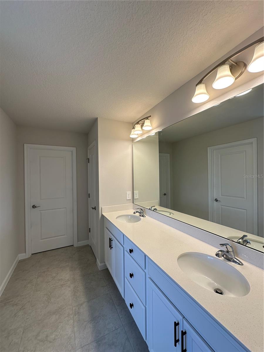 PARK VIEW PRESERVE PH 1 - Residential Lease