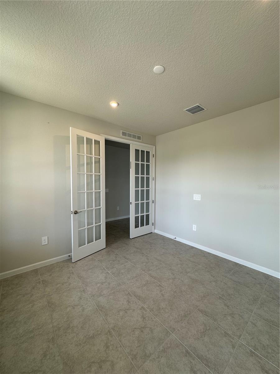 PARK VIEW PRESERVE PH 1 - Residential Lease