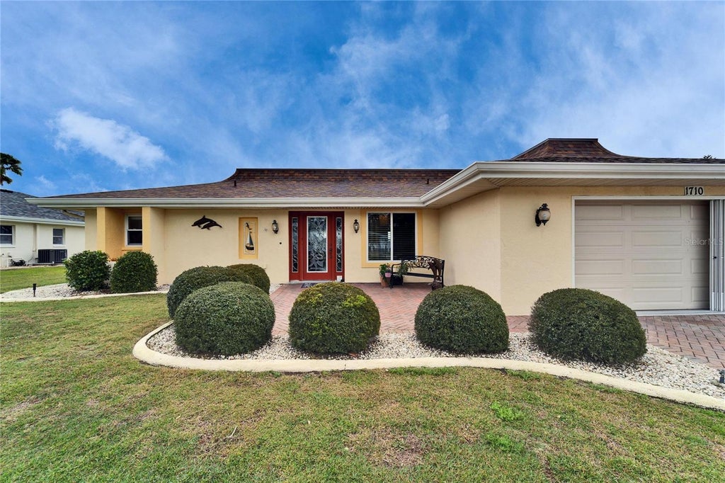 Photo of 1710 New Bedford Drive, Sun City Center, FL 33573 (MLS # TB8556937)