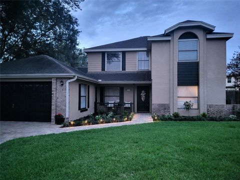 A home in LONGWOOD