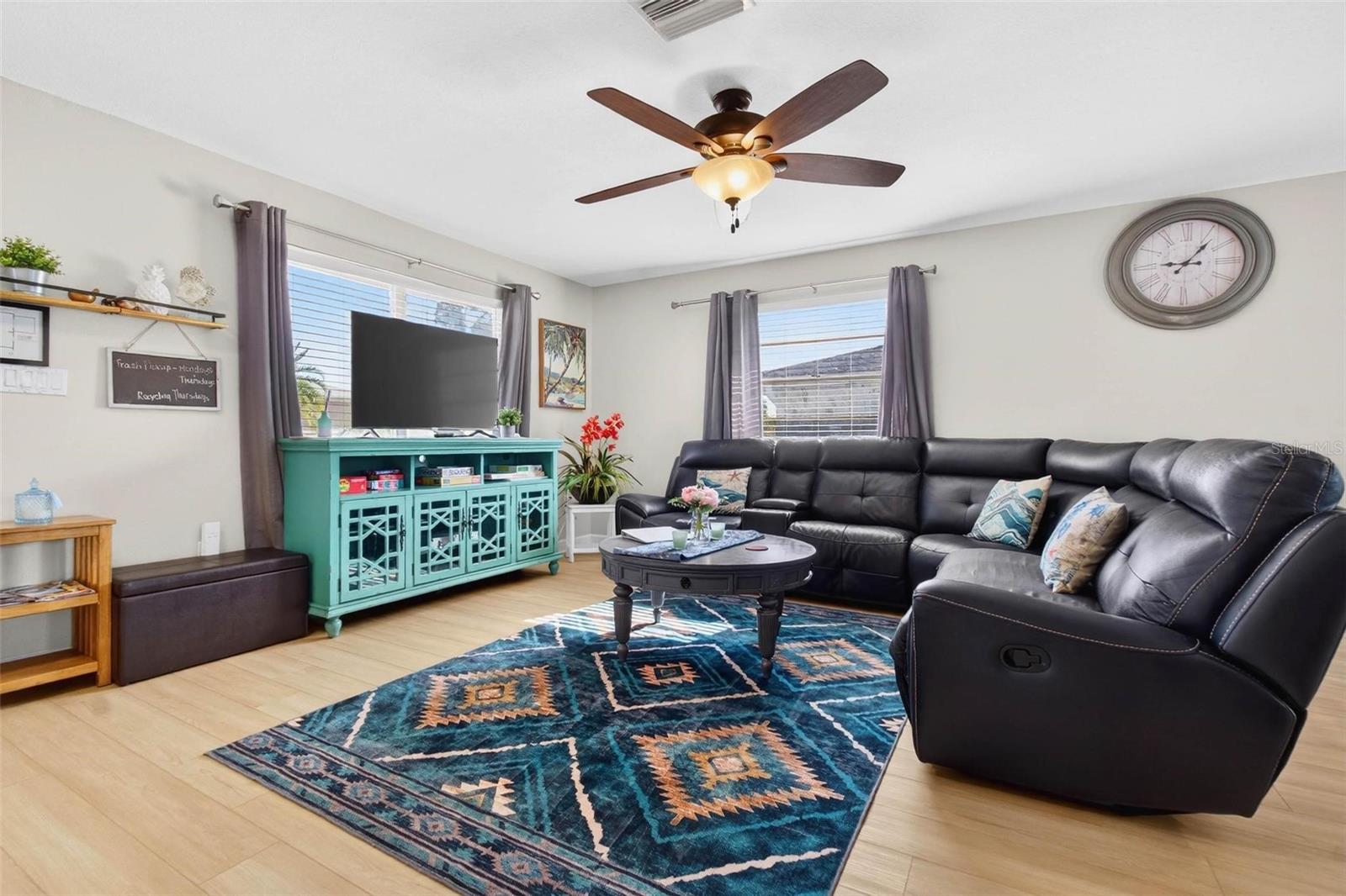 CUTRONA - Residential