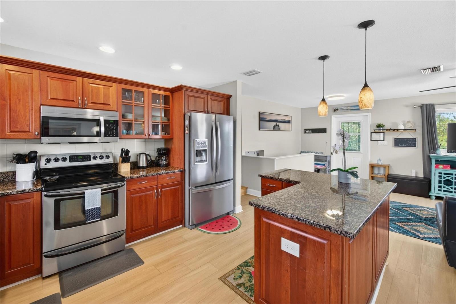 CUTRONA - Residential